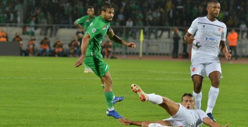 الرجاء يحسم ديربي الدار البيضاء ضد الوداد بهدف حميد أحداد