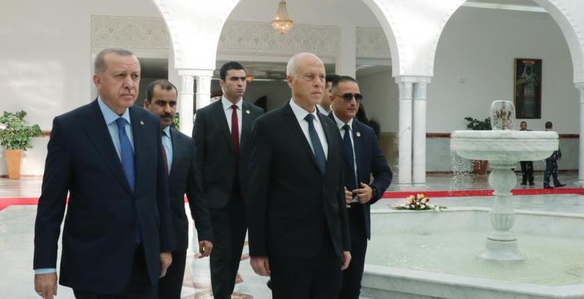أردوغان في زيارة إلى تونس ..والرئيس قيس السعيد في استقباله 