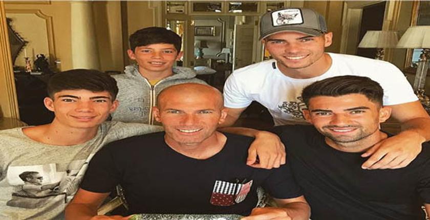 مدرب ريال مدريد وأسرته في زيارة خاصة لمراكش