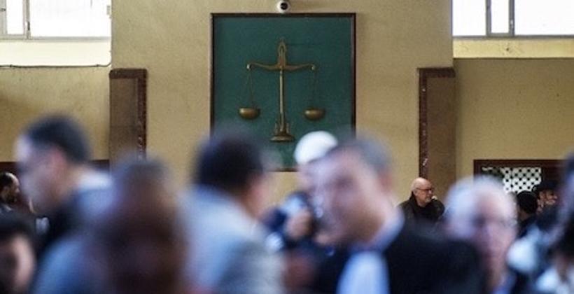 "العبرية" تتسبب في تأجيل محاكمة المتهم الرئيسي في قضية "تجنيس الإسرائيليين"