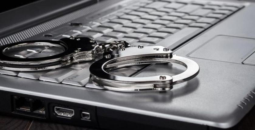 أمن إنزكان يطيح بشاب هدد فتاة بنشر صورها الشخصية على الفايسبوك 