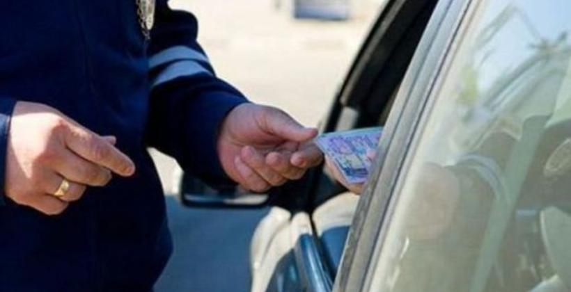 التحقيق مع شرطي بالرباط متهم بالإرتشاء 