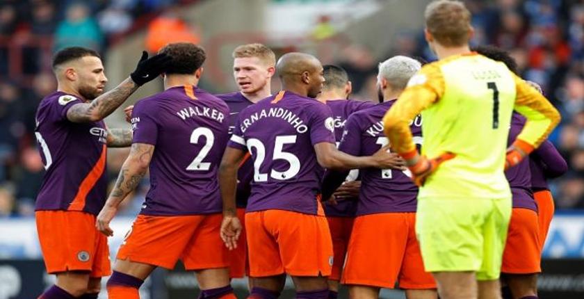 مانشستر سيتي يواصل مطاردة ليفربول بثلاثية في مرمى هدرسفيلد