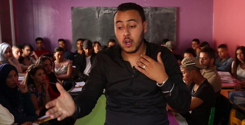 بعدما أثار ضجة واسعة .. وزارة أمزازي تغلق معاهد "الأستاذ المعجزة"