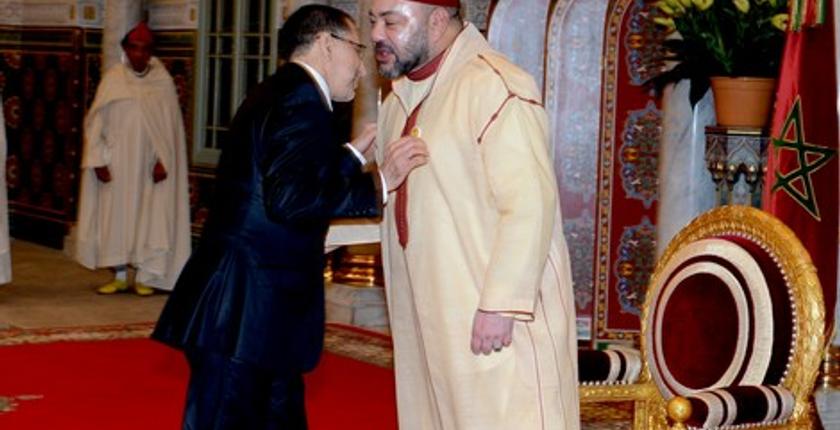 العثماني يكشف أدق تفاصيل العلاقة  التي تجمعه بالملك  محمد السادس 