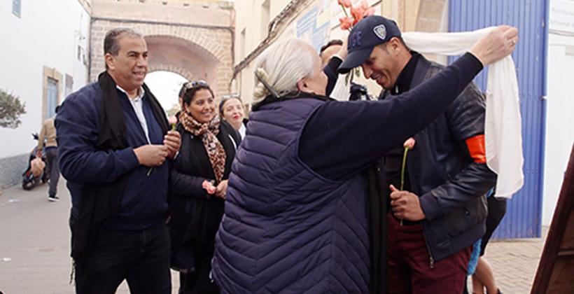 La société civile et les hôtes d'Essaouira rendent un vibrant hommage aux forces de l'ordre