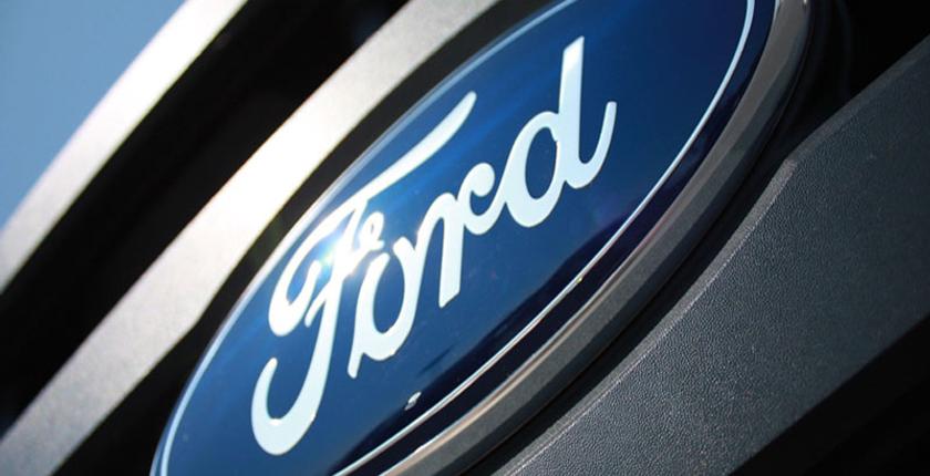 خطر مميت يدفع شركة "FORD" لإستدعاء مليون سيارة 