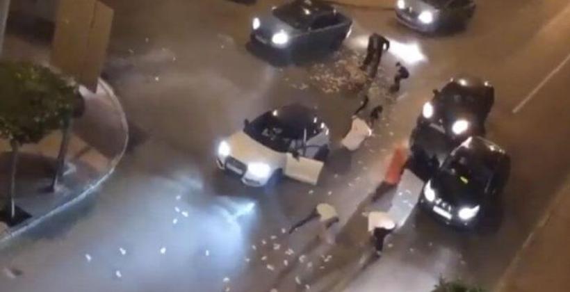 10 سنوات  من السجن النافذ لشخص "نثر  الأموال" في الشارع 