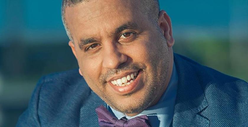 الحكم ب6 أشهر سجنا في حق الكوميدي المغربي عبد الفتاح جوادي 