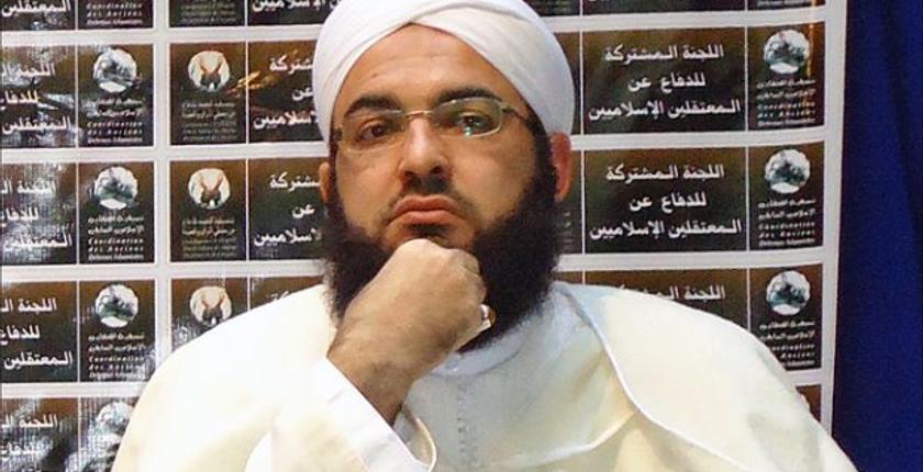 في خضم الجدل.. الكتاني يهاجم الداعين للحريات الفردية ويعتبرها "مضيعة للوقت"