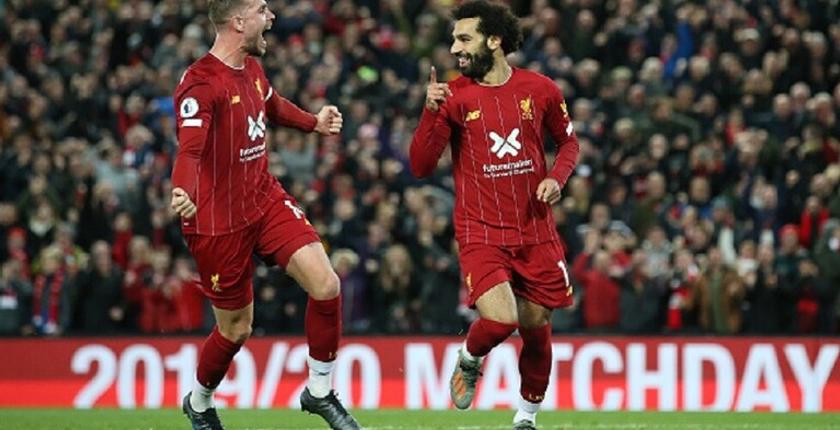 ليفربول يلقب الطاولة على توتنهام ويتشبت بصدارة "البريمرليغ"