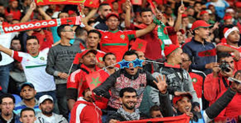 مباراة المنتخب الوطني للمحلين والجزائر تلعب بشبابيك مغلقة