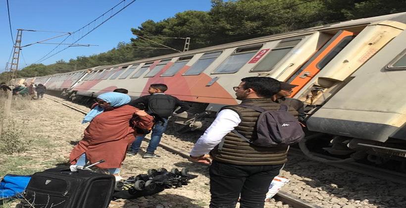 تسبب في هلع كبير للركاب... قطار "أطلس" يخرج عن سكته عند محطة بوسكورة