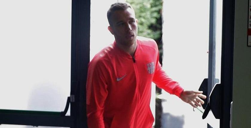 سطو مسلح يفسد فرحة نجم برشلونة  بالفوز على ليفربول