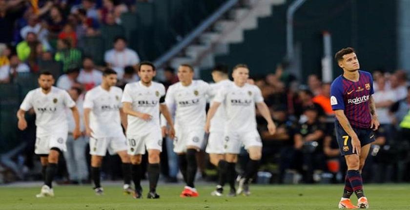 فالنسيا يعمق جراح برشلونة ويحرز لقبه الثامن