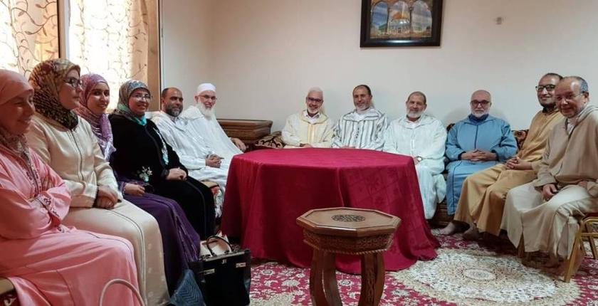مائدة إفطار تجمع قيادات "الجماعة" و"البيجيدي" المتطلع لإكتساح انتخابات 2021 