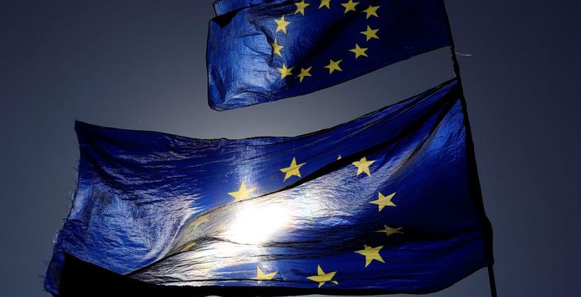 L'UE inflige 1,07 milliard d'euros d'amende à cinq banques