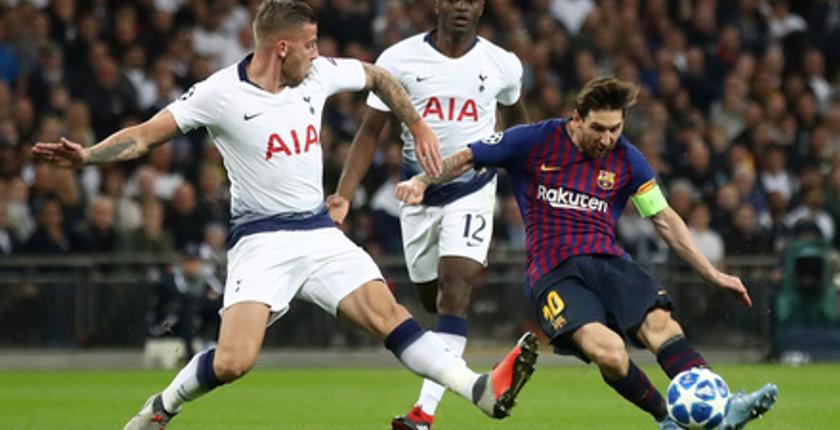 اليويفا يعاقب كل من برشلونة وأياكس وتوتنهام...إليكم التفاصيل