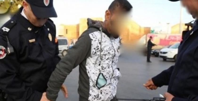 سيدي يحيى.. اعتقال "بزناس" بحوزته أزيد من 5 كليوغرامات من الشيرا 
