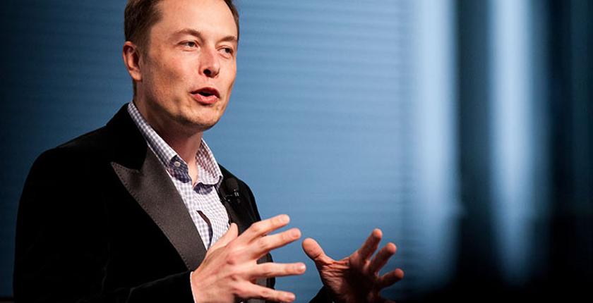 مؤسس شركة "Tesla" يفوز بجائزة "ستيفن هوكينغ" لأبحاث الفضاء