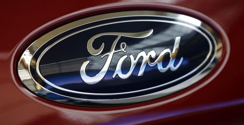 شركة "Ford" تتهيأ لتسريح 12 ألف موظف !!