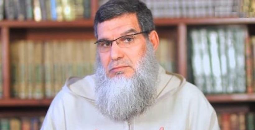الفيزازي يخالف الكتاني الرأي في تضمين النقود المغربية الحروف "الأمازيغية"