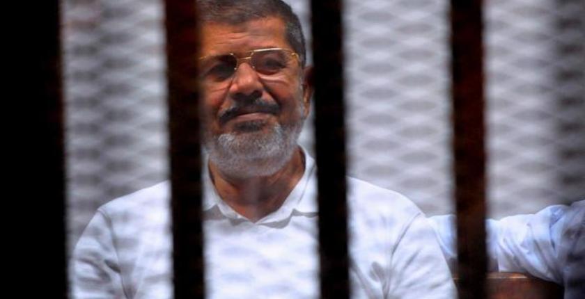 وفاة الرئيس المصري السابق محمد مرسي أثناء حضورة جلسة محاكمة