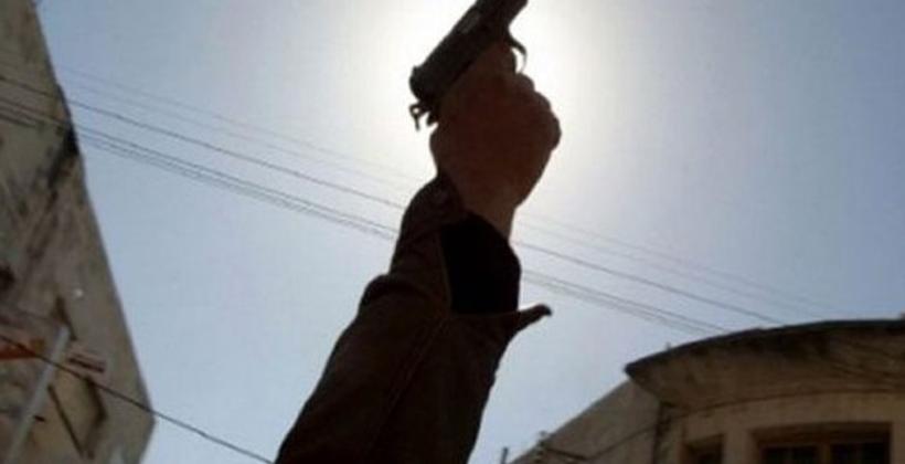 خنيفرة..مفتش شرطة يطلق الرصاص لتوقيف شخص هدد حياة المواطنين بواسطة سلاحين أبيضين
