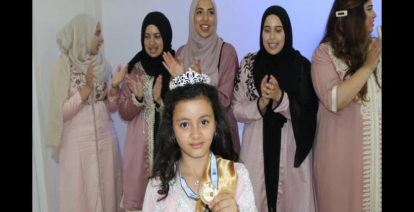 في مفاجأة مدوية.. الطفلة المغربية "فردوس بوزريوح" بطلة تحدي القراءة العربي ببرلين