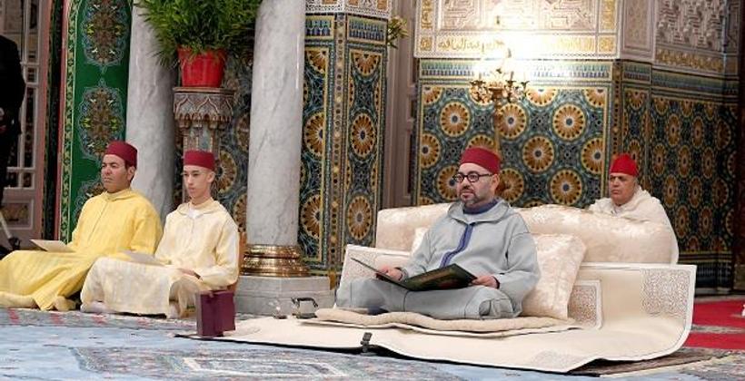 أمير المؤمنين يترأس الدرس السابع من سلسلة الدروس الحسنية الرمضانية