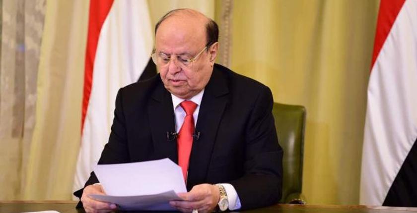 هادي معزيا اليمنيين في مقتل صالح..صنعاء ستعود عربية