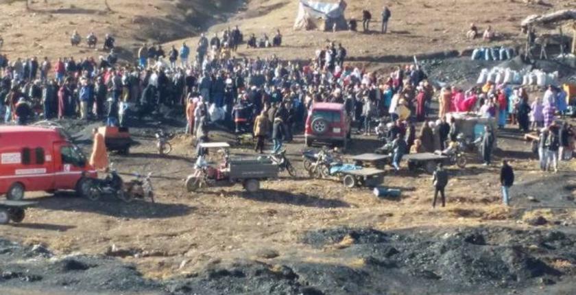 وفاة شخصين في حادث انهيار بئر للفحم الحجري بجرادة 