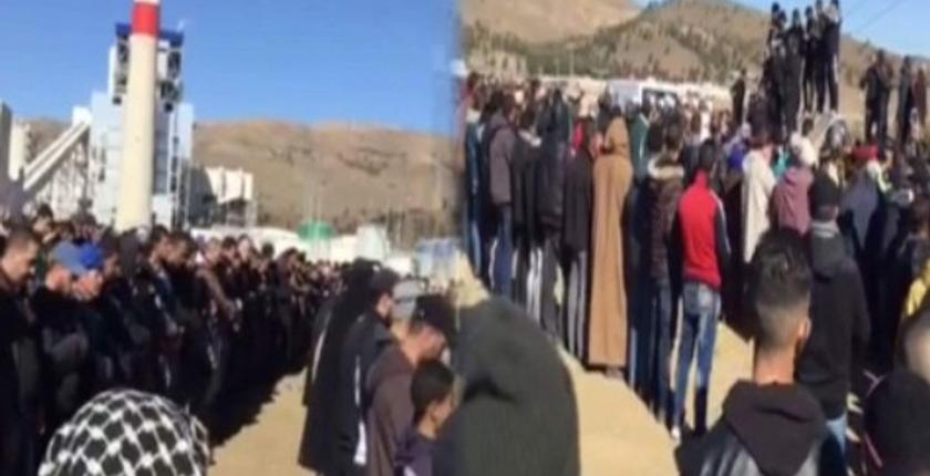 مقابل وعود بحل مشاكلهم..سكان  جرادة  يودعون  "شهيدي الفحم"  إلى مثواهما الأخير