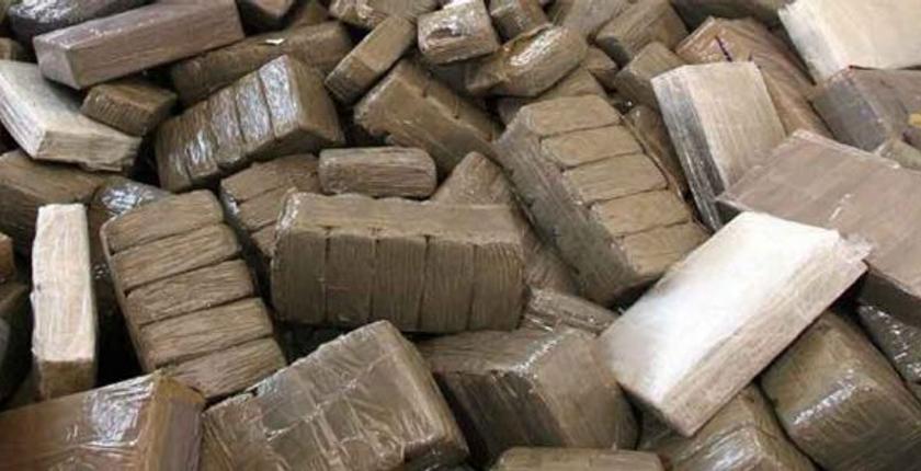إحباط عملية تهريب أزيد من 300 كلغ من  الحشيش بميناء طنجة