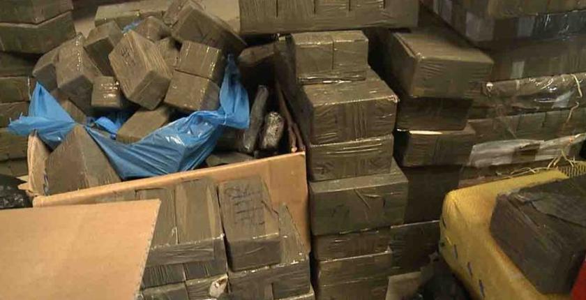طنجة.. إحباط تهريب قرابة 500 كلغ من الحشيش نحو إسبانيا