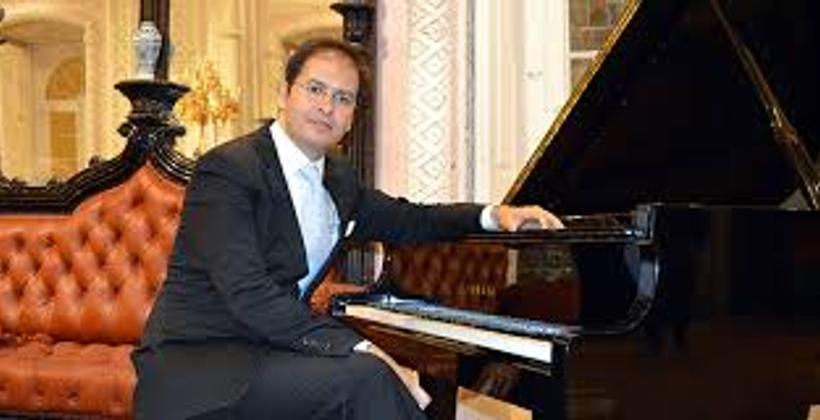 Le pianiste marocain Marouan Benabdellah enchante le public péruvien le temps d'un récital à Lima