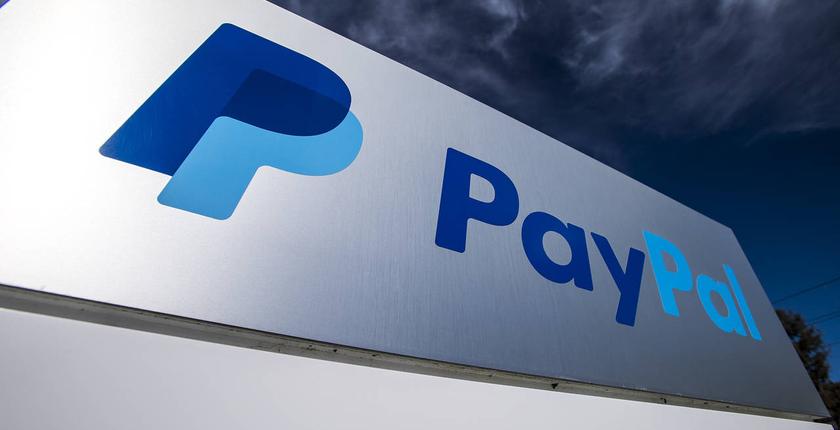 شركة PayPal من خدمة إلكترونية إلى بنك متكامل