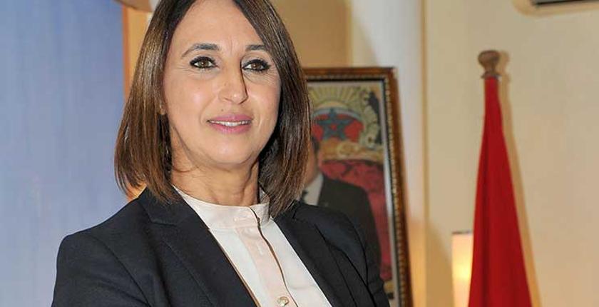 نبيلة منيب أمينة عامة لـ "الإشتراكي الموحد" لولاية ثانية