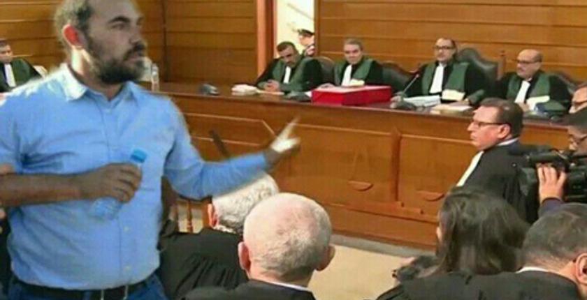 القاضي الطرشي يثير غضب الزفزافي ورفاقه بسؤال "مستفز"