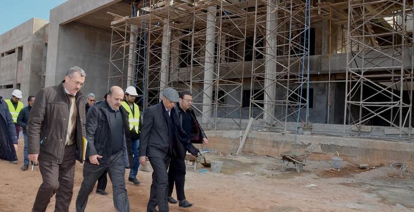 بركان..عامل الإقليم يتفقد مشاريع كلفت الملايير
