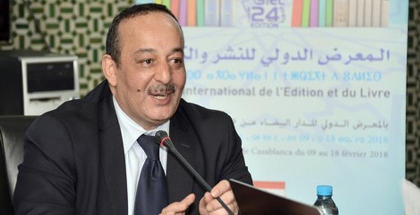 الأعرج..المعرض فرصة لمناقشة القضايا الثقافية العالمية