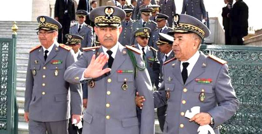 الجنرال الوراق يحدث ثورة جديدة داخل صفوف الجيش