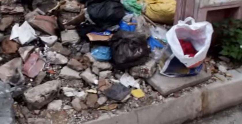 تقرير ...الأمهات العازبات يتخلين سنويا عن 300 رضيع في القمامة بالبيضاء 
