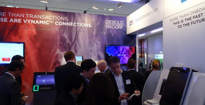 مجموعة "Diebold Nixdof" تدعو إلى رقمنة القطاع البنكي من الدار البيضاء