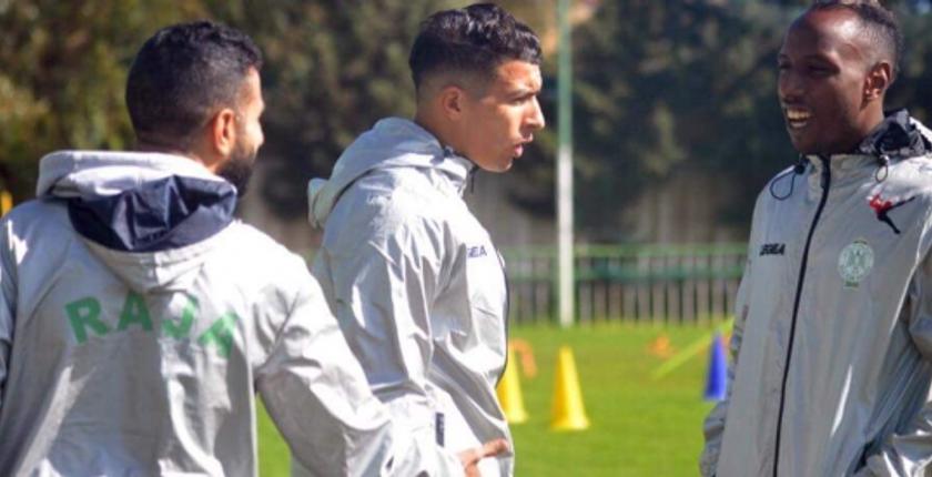 الاتحاد الإفريقي يزف خبرا سارا لفريق الرجاء البيضاوي