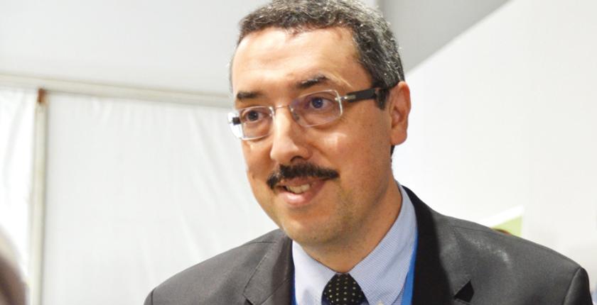 انتخاب "أنور بنعزوز" نائبا لرئيس الفيدرالية الدولية للطرق 