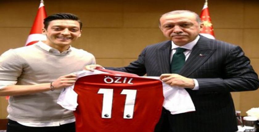 الرئيس التركي أردوغان يتسبب في اعتزال أوزيل اللعب دوليا مع ألمانيا