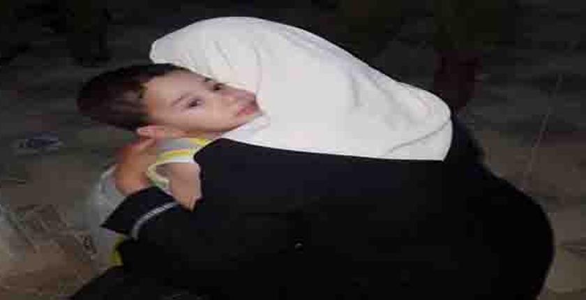 في مشهد مؤثر..كاتبة تودع طفلها أثناء اعتقالها من قبل الصهاينة+ صور