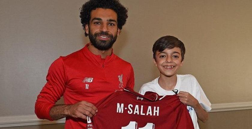 الفرعون المصري محمد صلاح يحقق حلم طفل سوري بأمريكا
