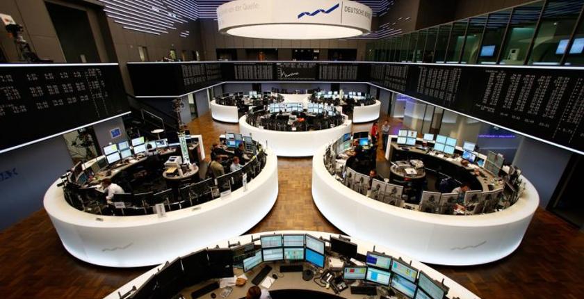 هبوط مدوي لأسهم أوروبا مع ترقب نتائج قمة واشنطن وموسكو
